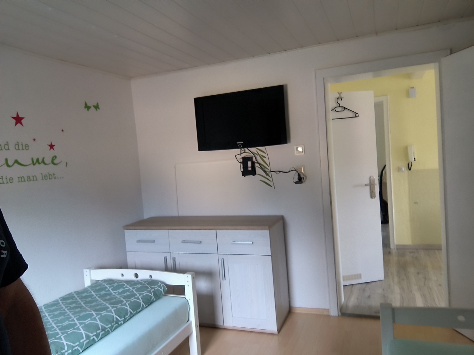 Schlafzimmer 2