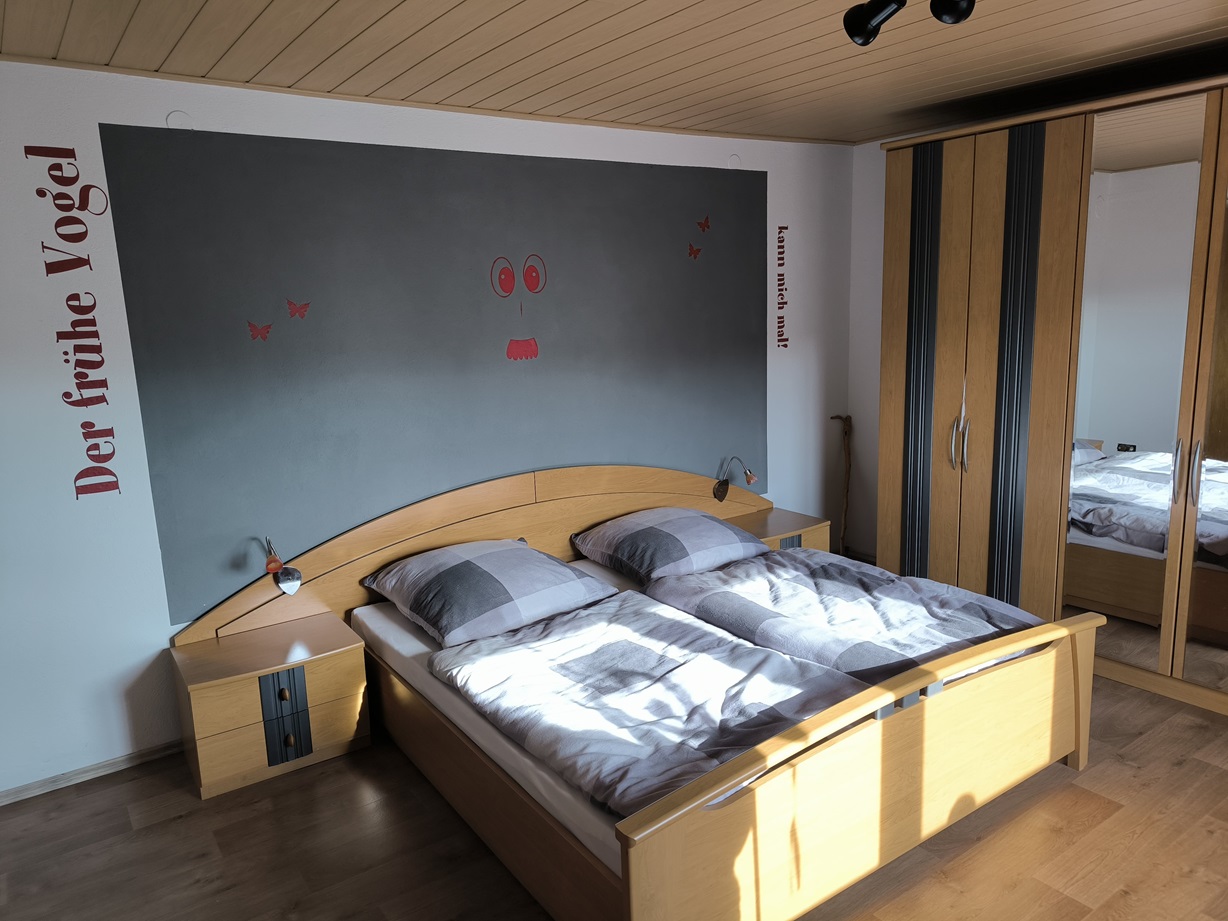 Schlafzimmer 3